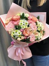 Букет нежные объятья в Агалатово Букет цветов из: Гвоздики, Розы и Хризантемы в Агалатово