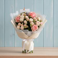 Букет цветов из:  Розы в Агалатово